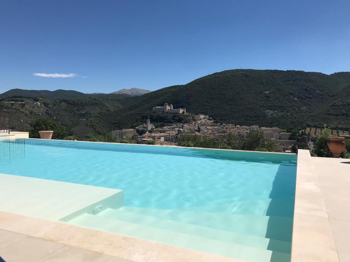 Agriturismo Collerisana Spoleto Exterior photo