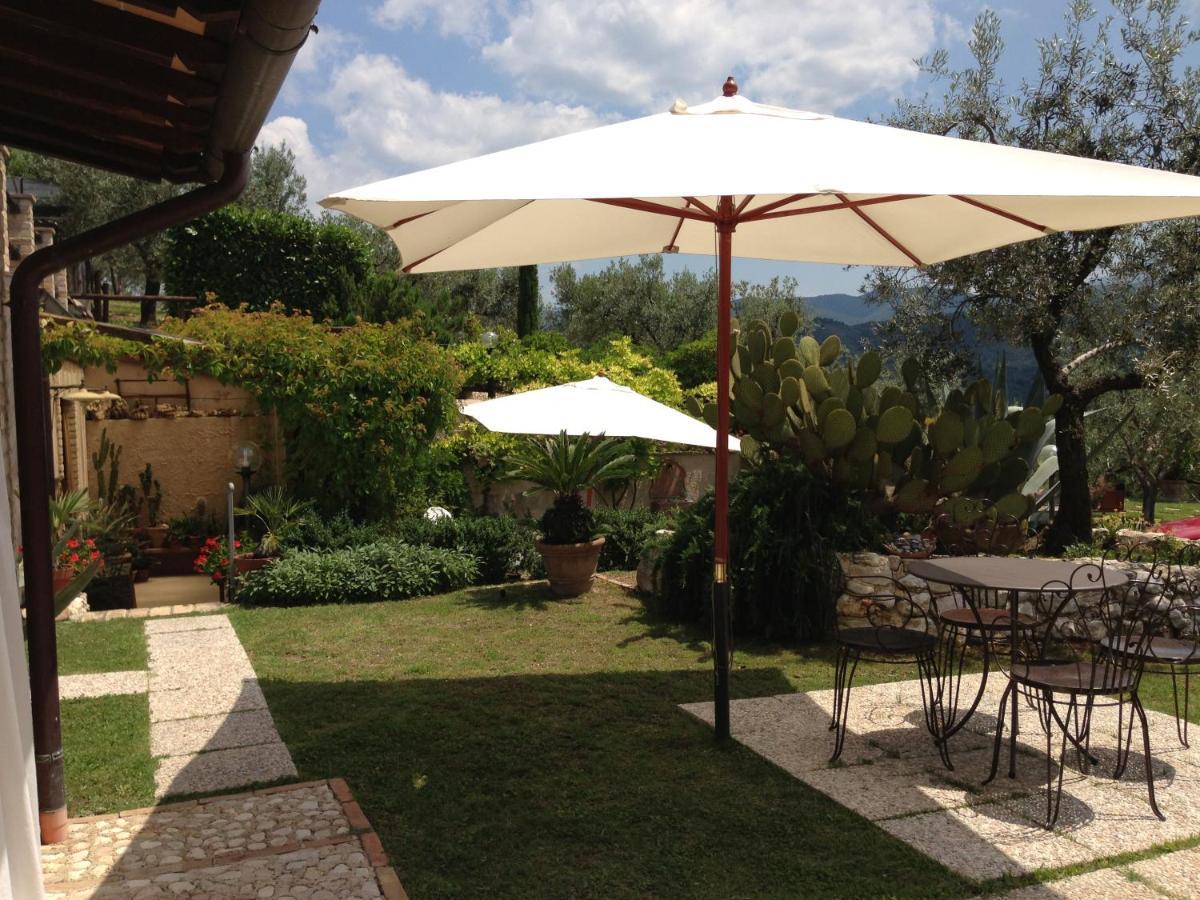 Agriturismo Collerisana Spoleto Exterior photo